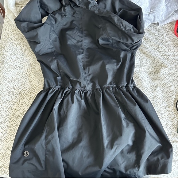Lululemon Rain for Daze Jacket - Picture 6 of 6